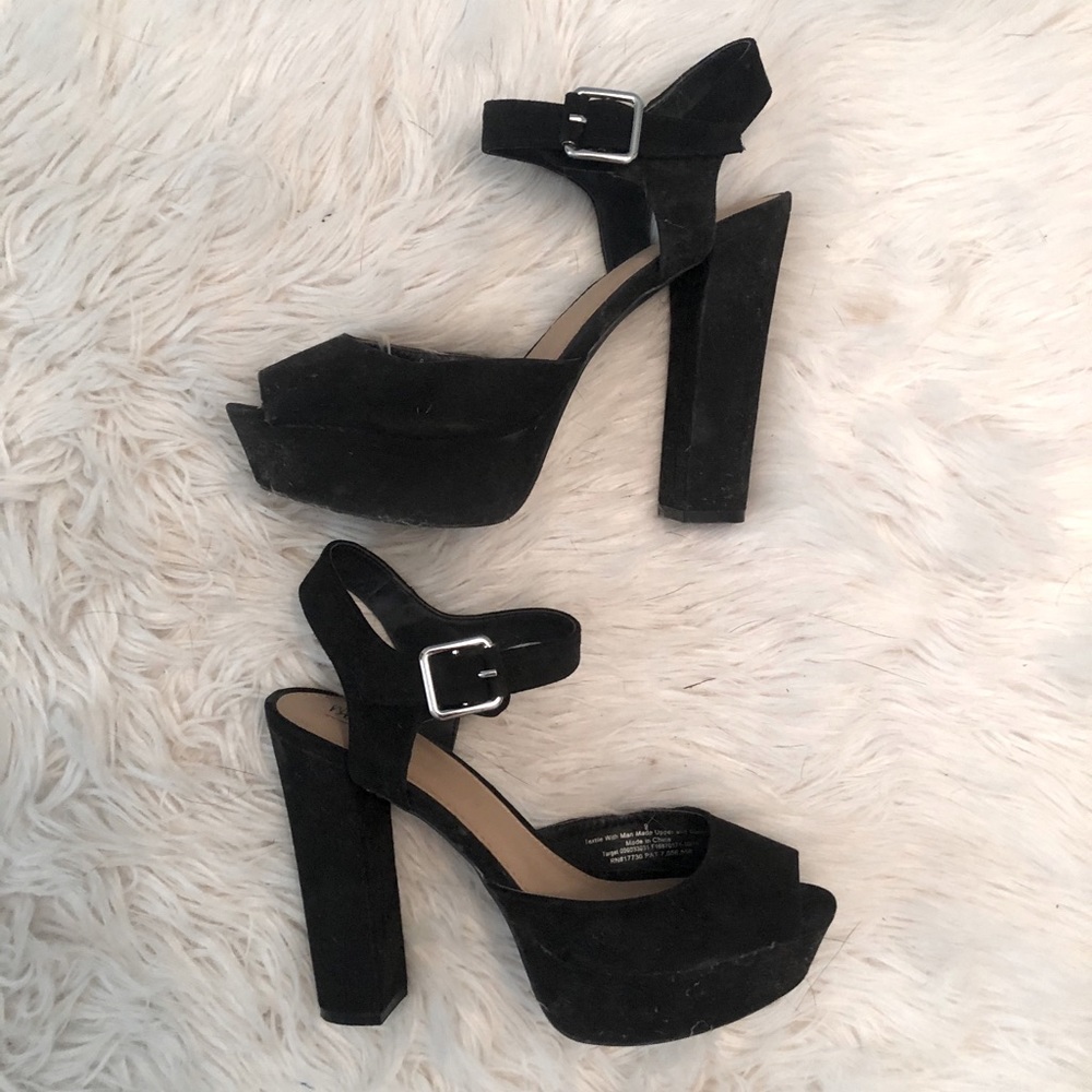 Mossimo Black Heels